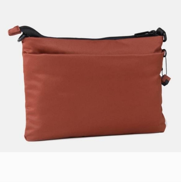 NEW HEDGREN orbit flat crossbody in cherry mahogany - Picture 2 of 12